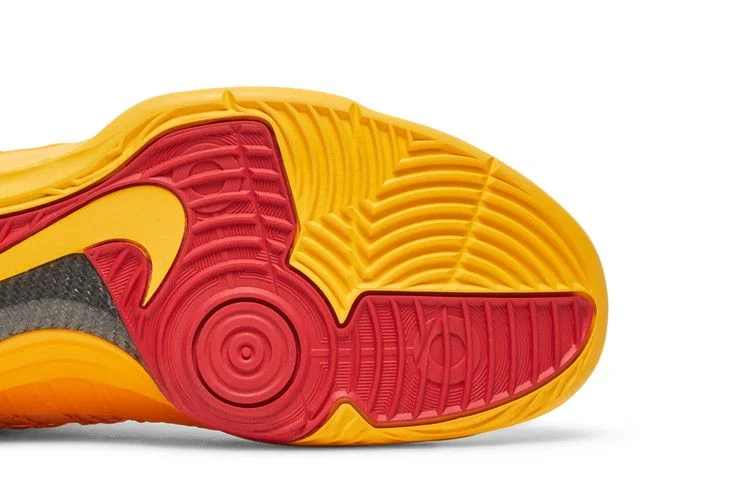 Krossovki-Nike-Hyperdunk-2012-China-Away-4