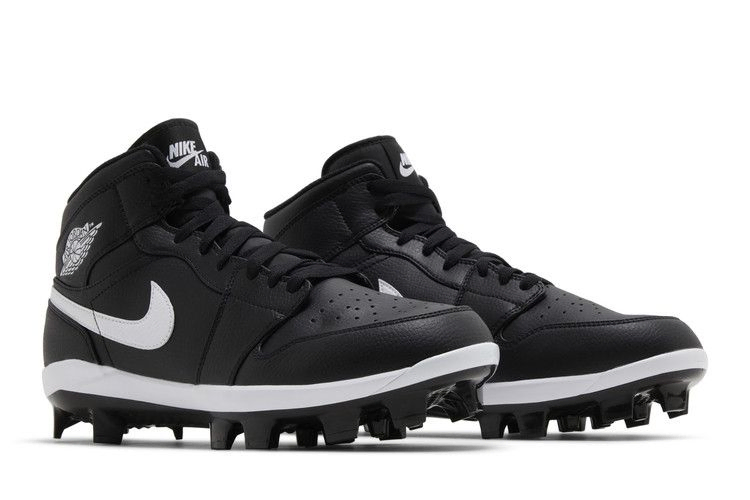 air-jordan-1-retro-mcs-black-white-av5354-011_07
