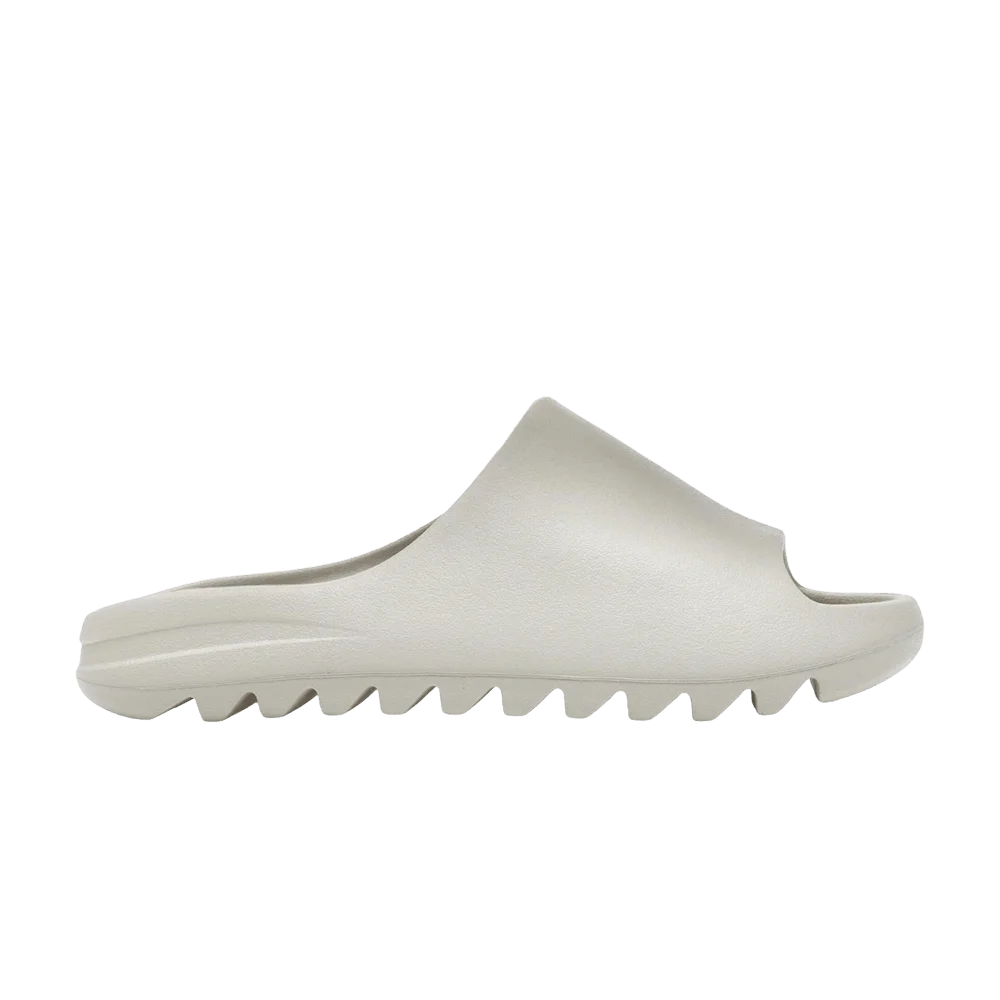 Krossovki-YZY-YS-01-Cream