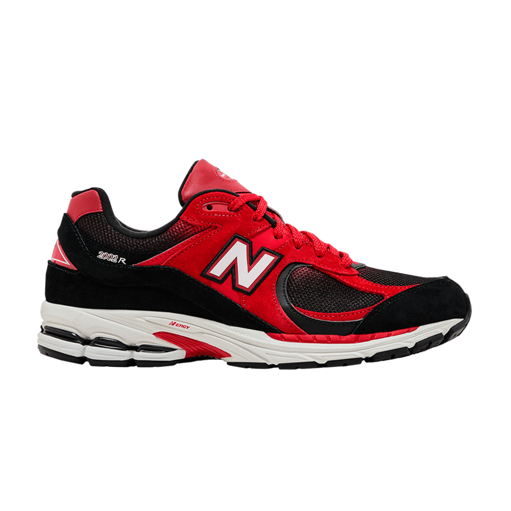 Кроссовки New Balance 2002R 'True Red Black'