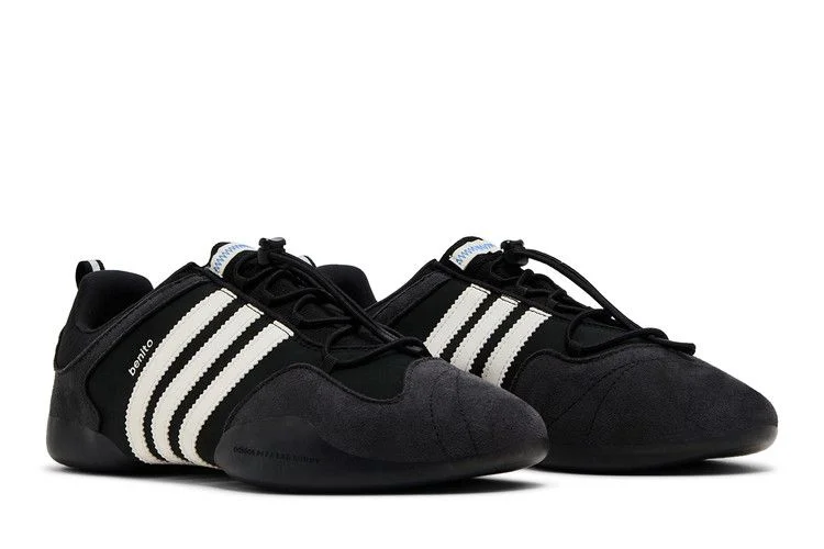 Krossovki-Bad-Bunny-x-adidas-Ballerina-Black-Chalk-7