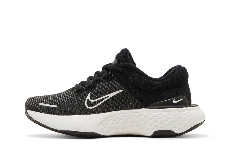 Кроссовки Nike Wmns ZoomX Invincible Run Flyknit 2 'Black White'