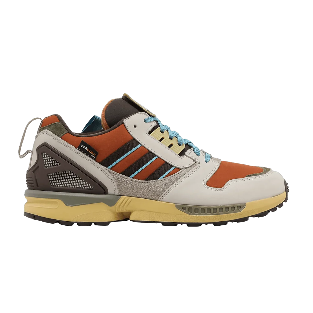 Krossovki-National-Park-Foundation-x-adidas-ZX-8000-Yellowstone