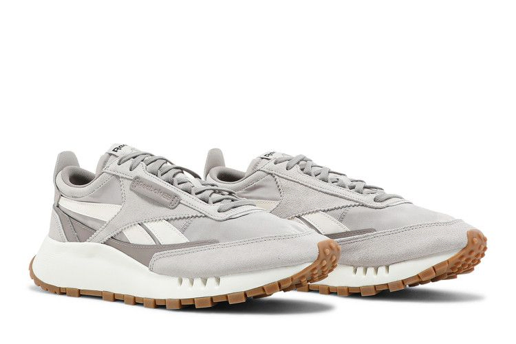 classic-leather-legacy-sand-stone-fy7558_07