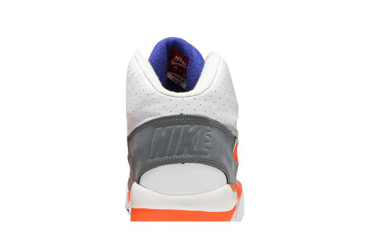 air-trainer-sc-high-bo-jackson-2009-302346-106-09_06