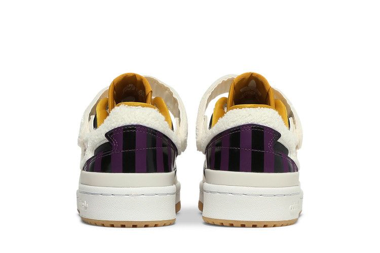 girls-are-awesome-x-wmns-forum-low-white-purple-beauty-gy2680_05