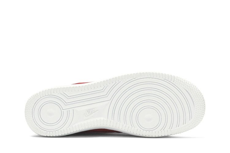 Кроссовки Nike Air Force 1 Low '07 LV8 'Gym Red'