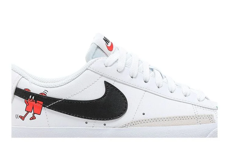 Krossovki-Nike-Blazer-Low-77-GS-The-World-Is-Your-Playground-1
