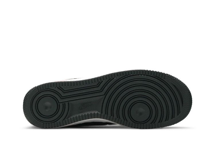 Кроссовки Nike Air Force 1 Low 'Technical Stitch - Bred'