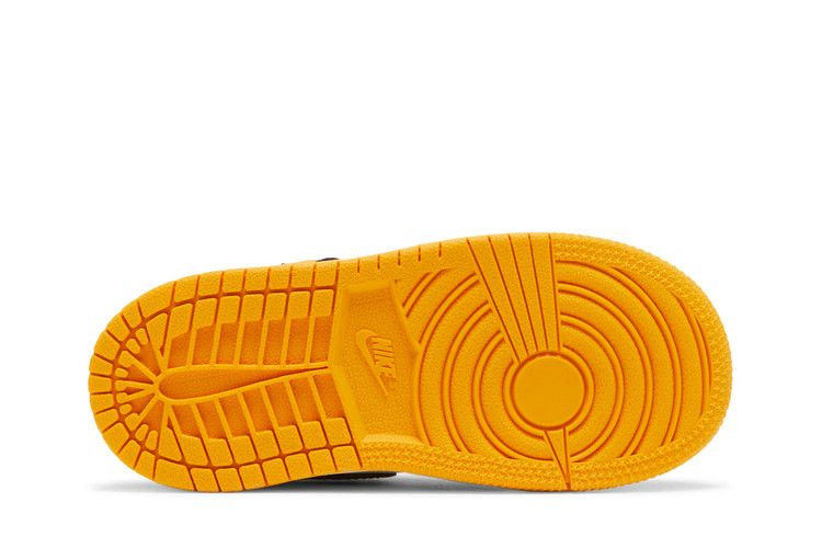 Кроссовки Air Jordan 1 Retro High OG TD 'Yellow Toe'