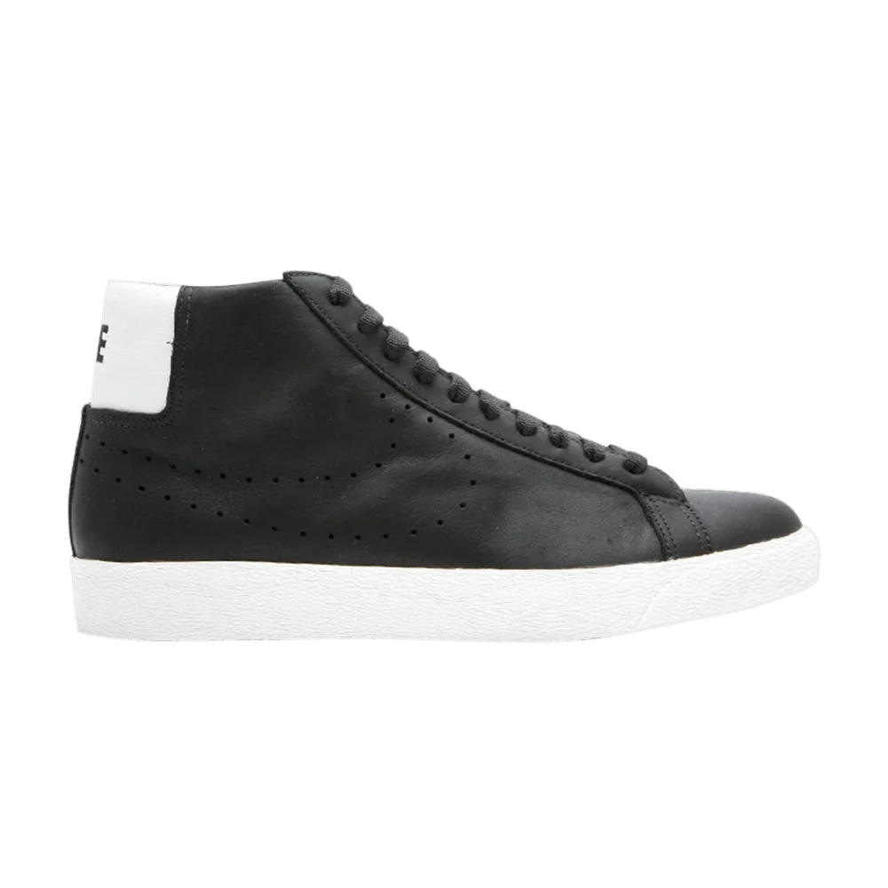 Krossovki-Nike-Blazer-Mid-Supreme-Perf-Tz