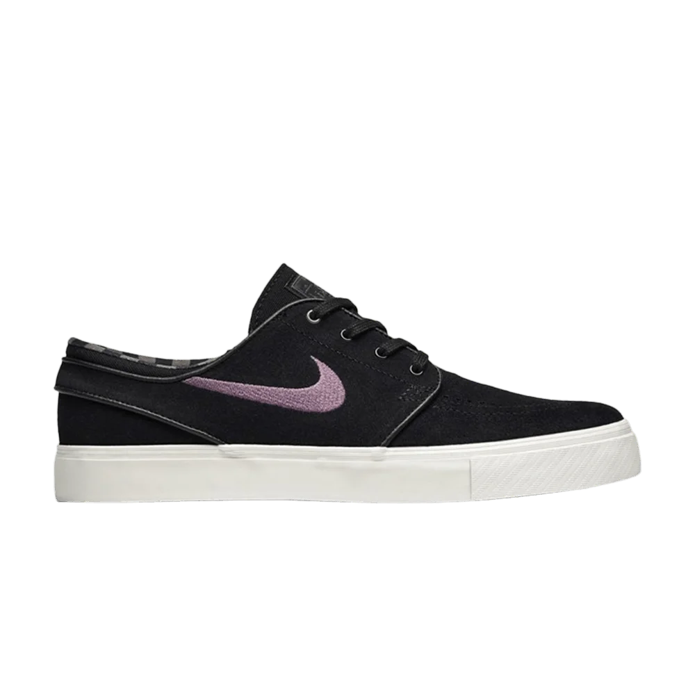 Krossovki-Nike-Zoom-Stefan-Janoski-Black-Pro-Purple