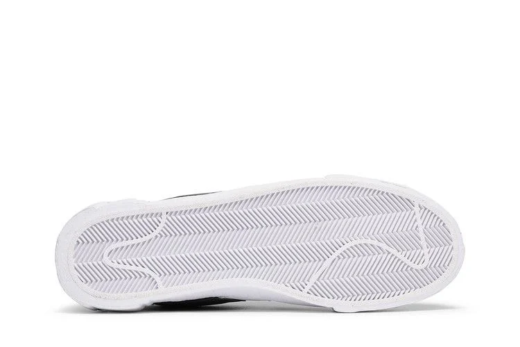 Кроссовки sacai x Nike Blazer Low 'Iron Grey'
