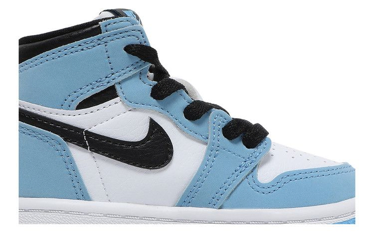 air-jordan-1-retro-high-og-td-university-blue-aq2665-134_01