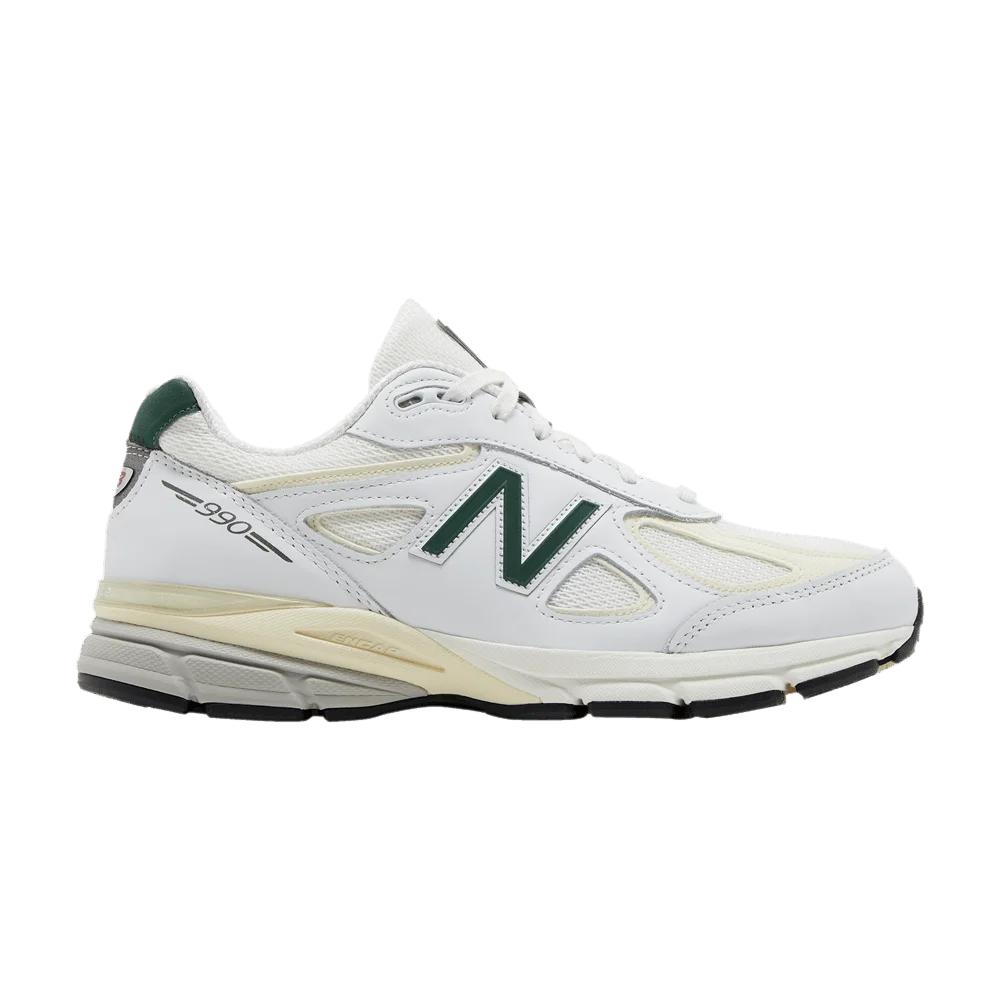 Krossovki-Teddy-Santis-x-New-Balance-990v4-Made-in-USA-Forest-Green