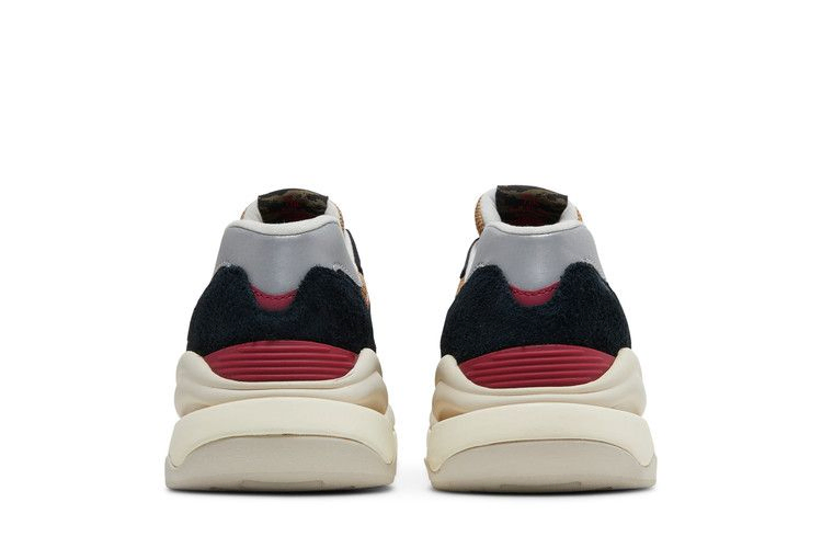 Кроссовки New Balance 57/40 'Lunar New Year - Black Poppy'