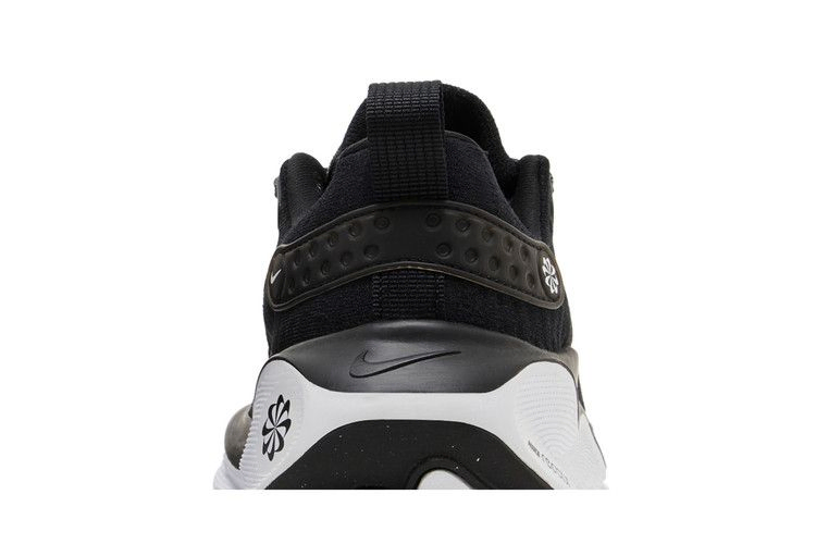 wmns-reactx-infinity-run-4-wide-black-white-fn0880-001_06