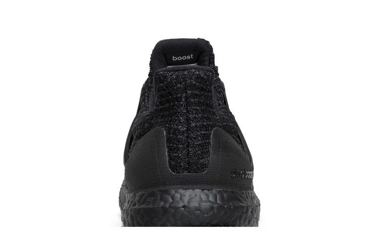 Кроссовки adidas UltraBoost 4.0 'Triple Black'