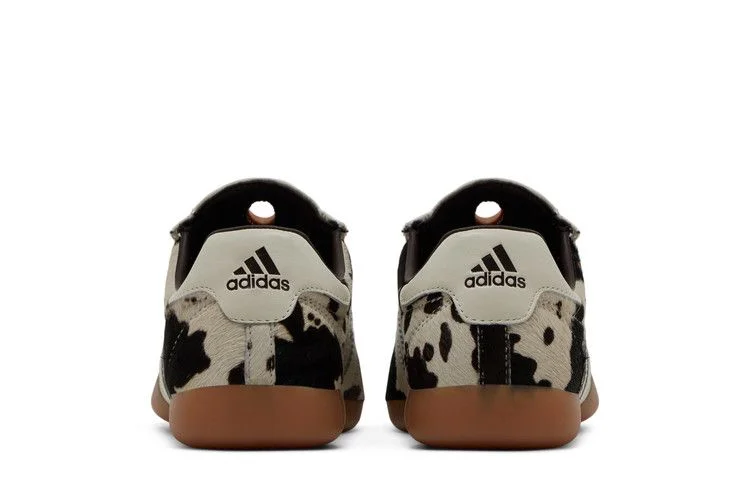 Кроссовки adidas Wmns Taekwondo Mei 'Cow Print'