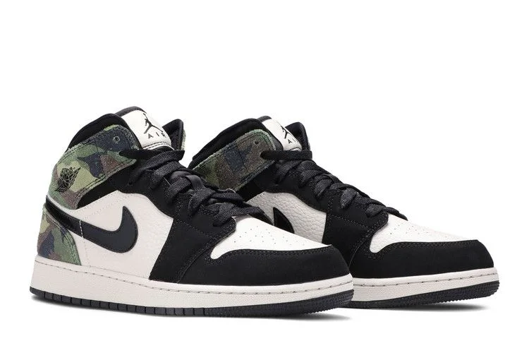 Krossovki-Air-Jordan-1-Mid-SE-GS-Camo-7