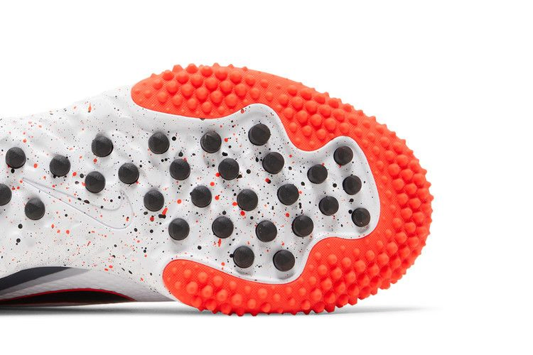 Кроссовки Nike Alpha Huarache Elite 3 Turf 'White Bright Crimson'