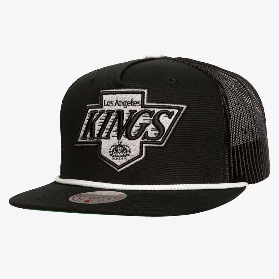 Бейсболка Mitchell & Ness Black Los Angeles Kings Vintage Roper Trucker Adjustable Hat