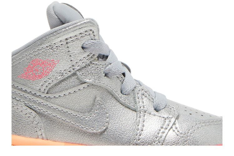Кроссовки Air Jordan 1 Mid TD 'Metallic Silver Pink Crimson'