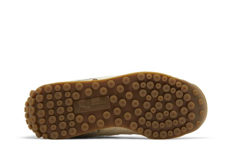 fenty-x-wmns-avanti-pony-hair-alpine-snow-399815-01_03