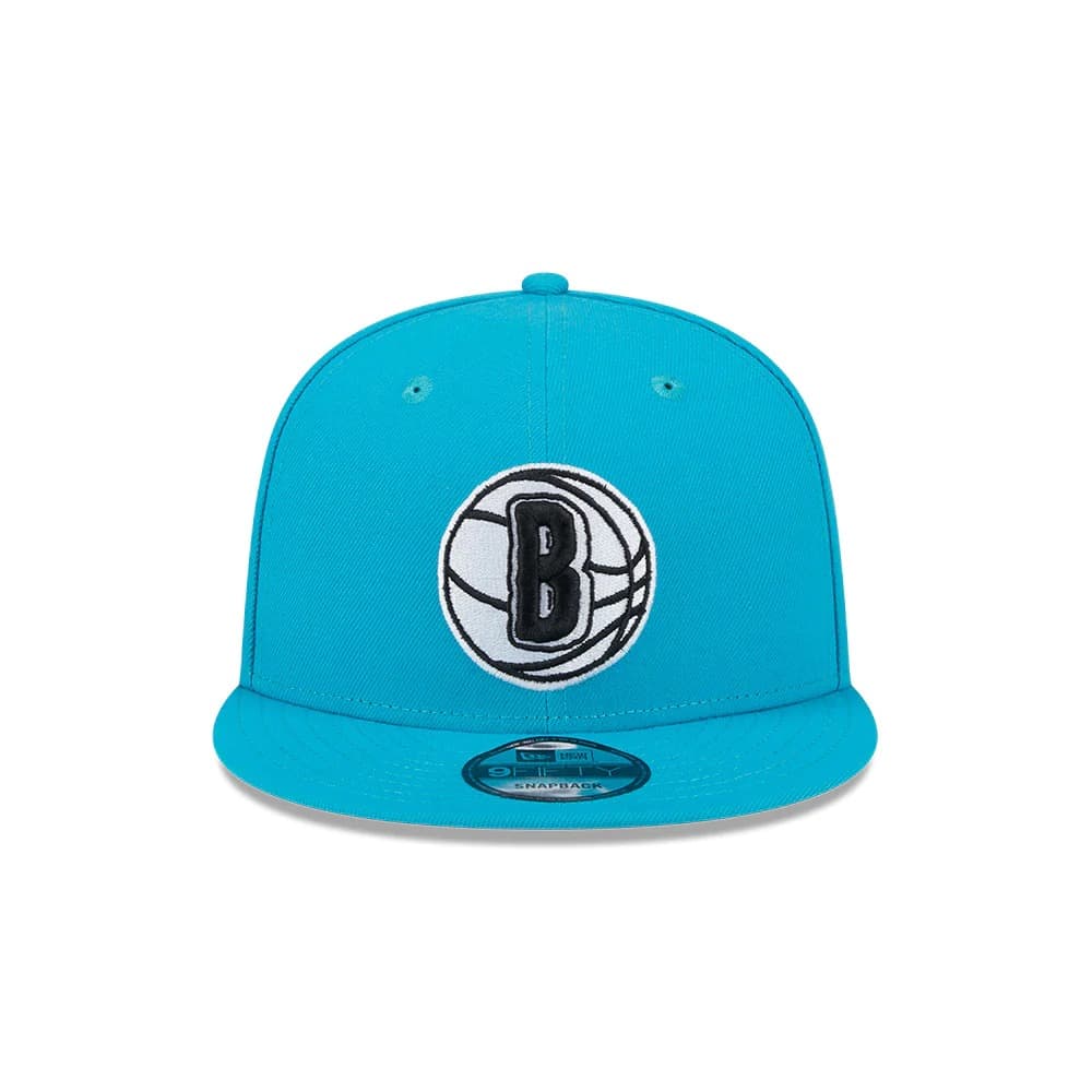 New-Era-Brooklyn-Nets-9FIFTY-Alternate-2024-City-Edition-NBA-Snapback-Hat-3