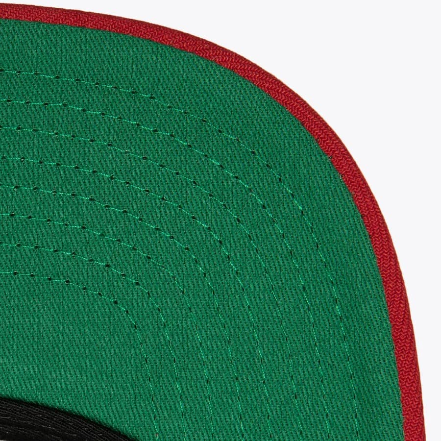 Бейсболка Mitchell & Ness Red New York Rangers Champ Stack Snapback Hat