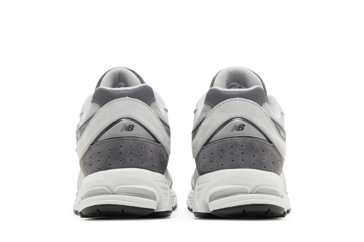 Кроссовки New Balance 2002R 'Light Dark Grey'
