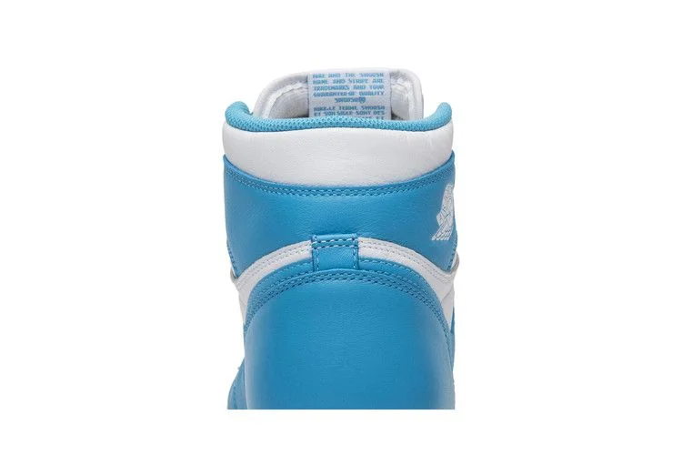 Кроссовки Air Jordan 1 Retro High OG 'UNC'
