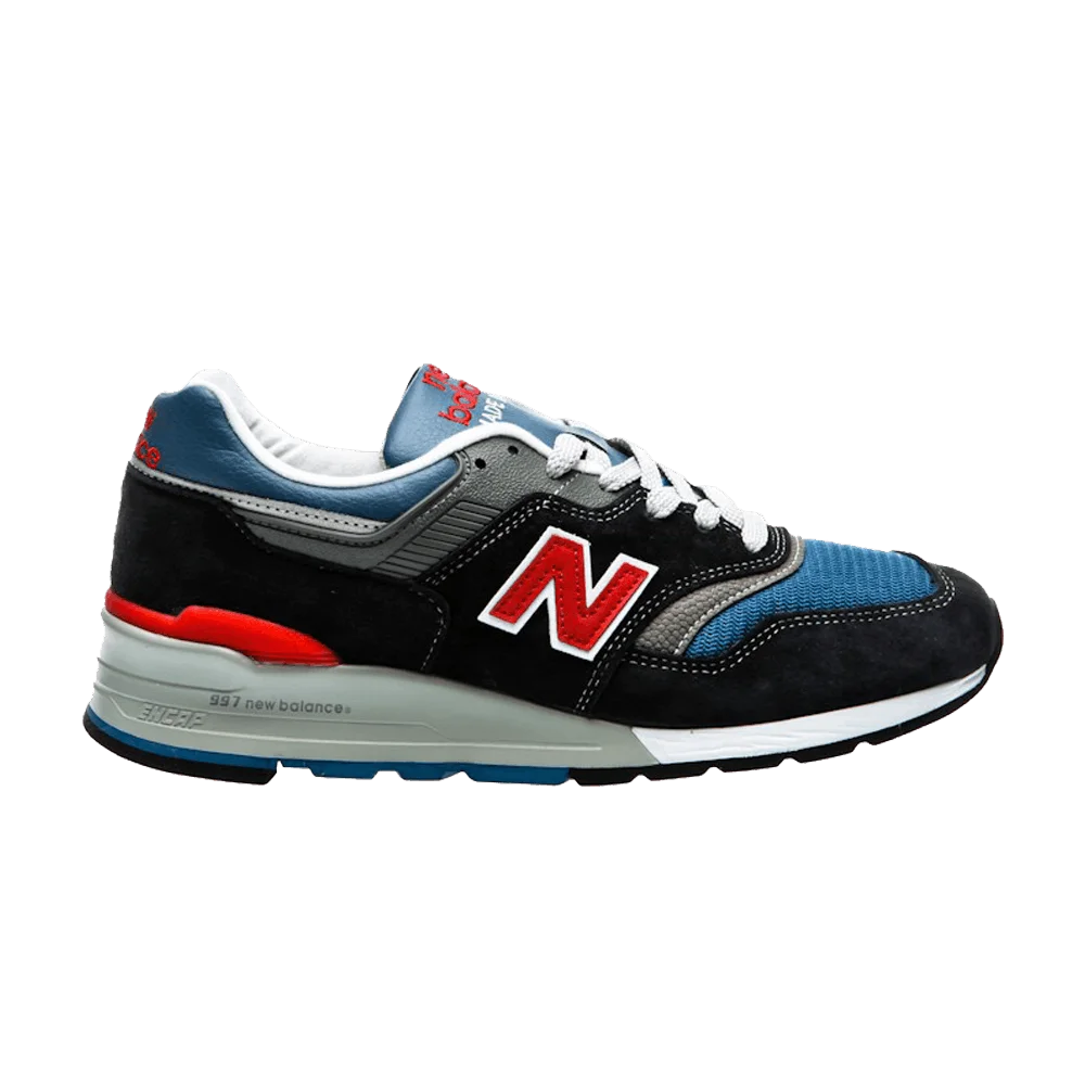Krossovki-New-Balance-997-1