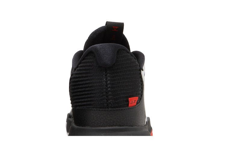 kyrie-low-5-bred-dj6012-001_06