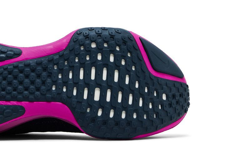 Кроссовки Nike Wmns ZoomX Invincible 3 'Armory Navy Vivid Grape'