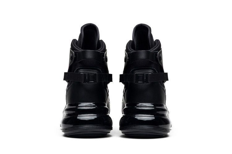 Кроссовки Nike Air Max 720 Saturn 'Triple Black'