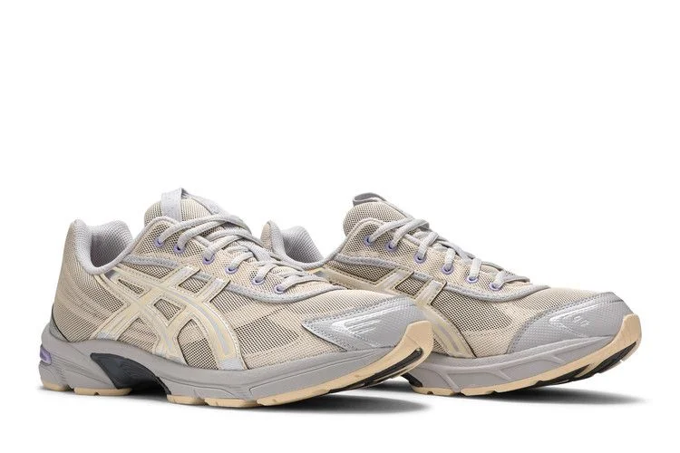 Krossovki-Kiko-Kostadinov-x-ASICS-Wmns-UB2-S-Gel-1130-Asphalt-Pure-Silver-7