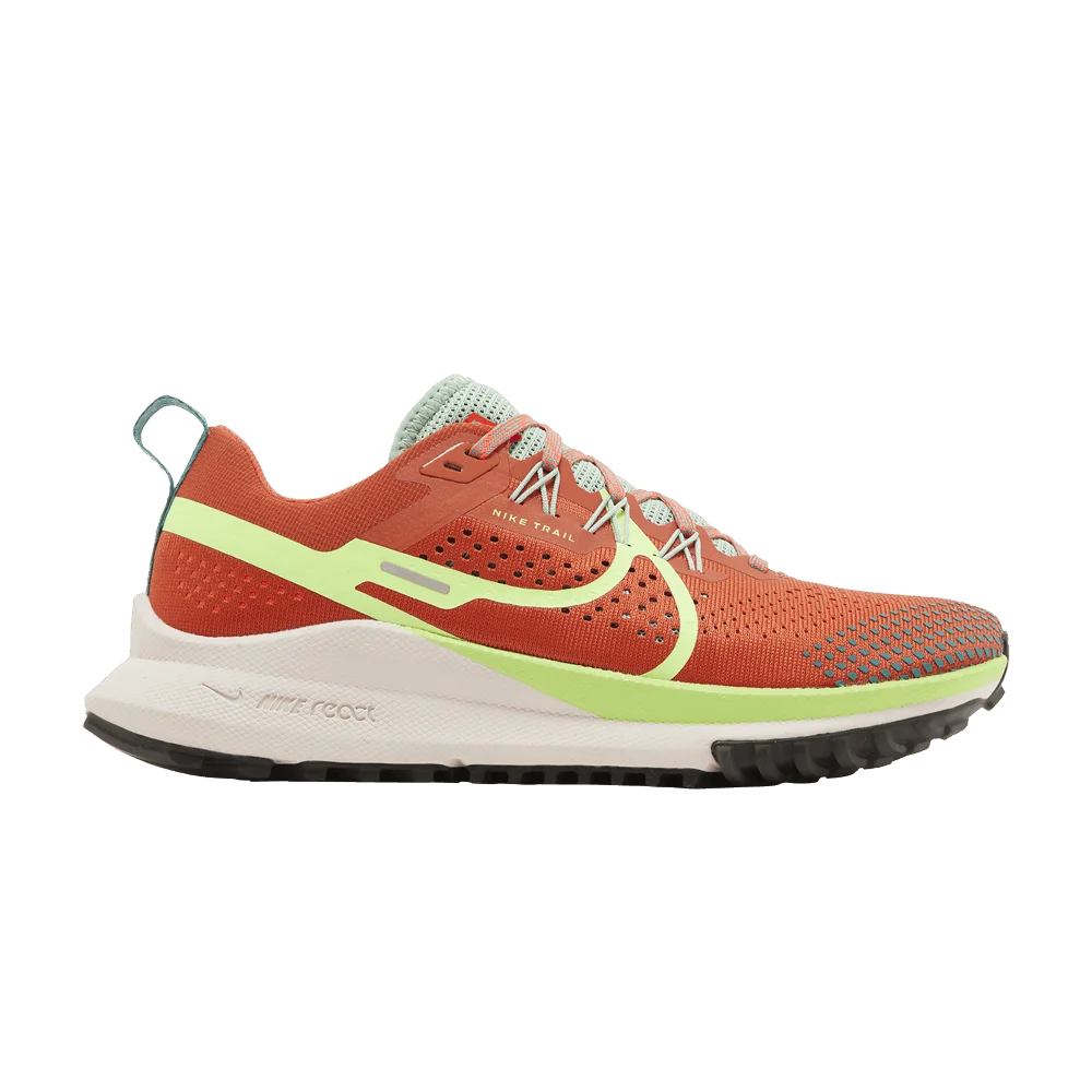 Krossovki-Nike-Wmns-React-Pegasus-Trail-4-Mantra-Orange-Ghost-Green