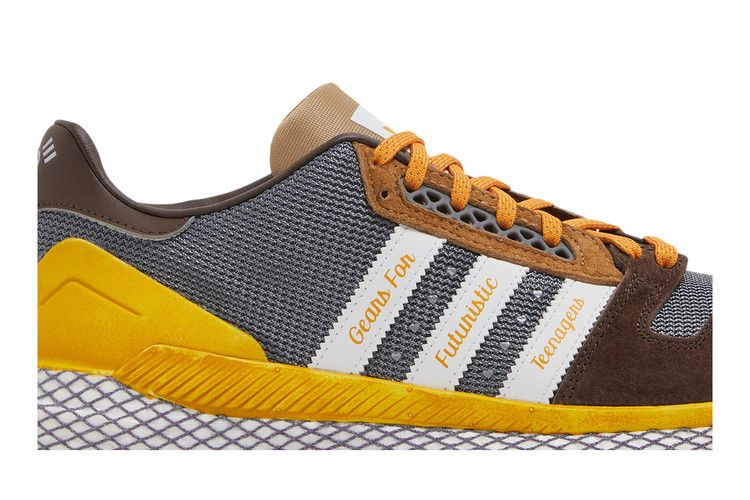 Кроссовки Human Made x adidas Questar 'Cardboard'