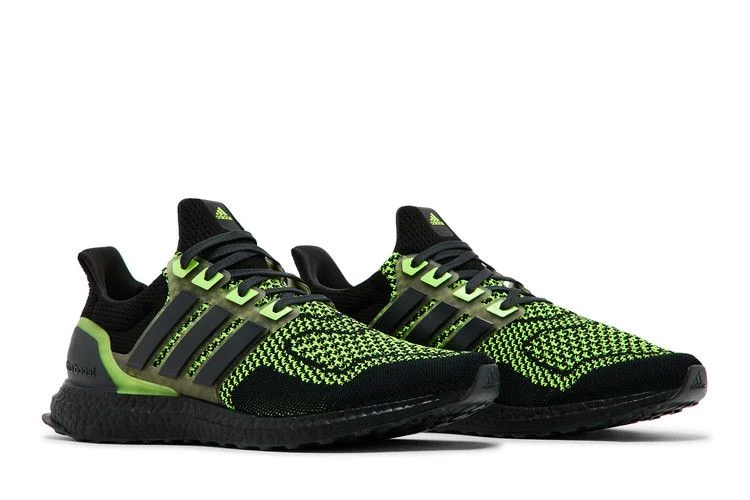 Krossovki-adidas-UltraBoost-1.0-Black-Lucid-Lemon-7