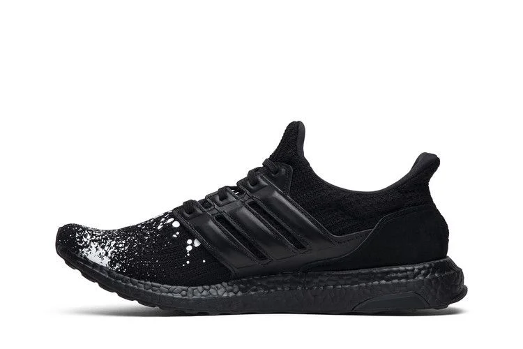 Кроссовки Madness x adidas UltraBoost 4.0 'Black'