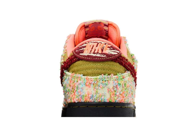 Krossovki-Nike-Dunk-Low-Panda-Monium-Pack-Green-Curry-Multi-Color-6