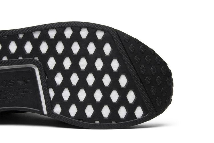 Кроссовки adidas NMD_R1 Primeknit 'Japan Triple Black'