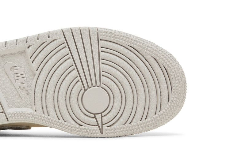 Кроссовки Air Jordan 1 Mid SE GS 'Neutral Grey Sail'