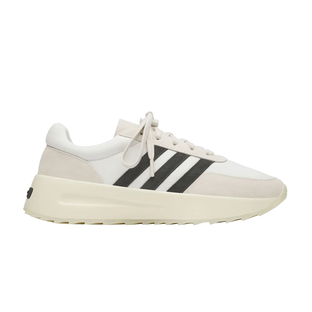 Krossovki-Fear-of-God-Athletics-x-adidas-Los-Angeles-Runner-Cream-White-Sample