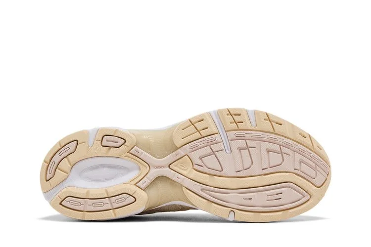 Krossovki-ASICS-Wmns-Gel-1130-Cream-3