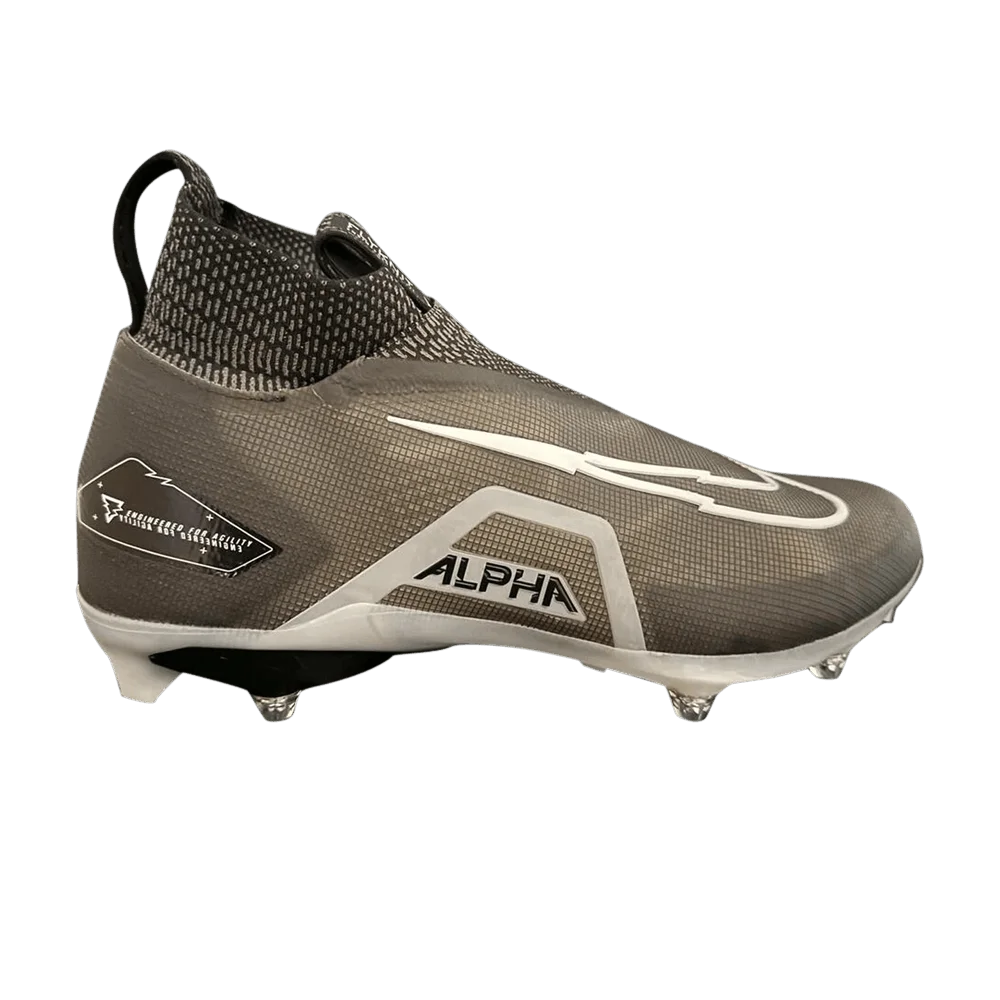 Krossovki-Nike-Alpha-Menace-Elite-3-Wide-Black-White-Iron-Grey