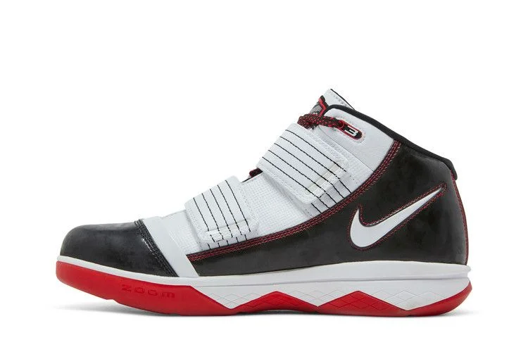 Krossovki-Nike-LeBron-Zoom-Soldier-3-POP-2