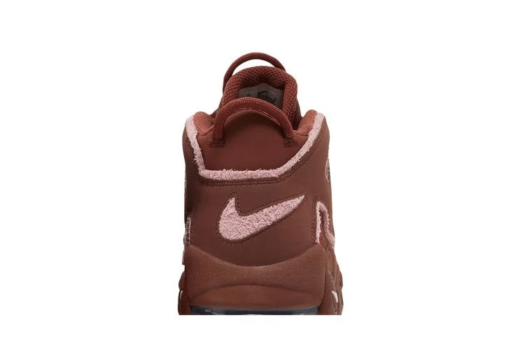 Кроссовки Nike Air More Uptempo '96 'Valentine's Day'