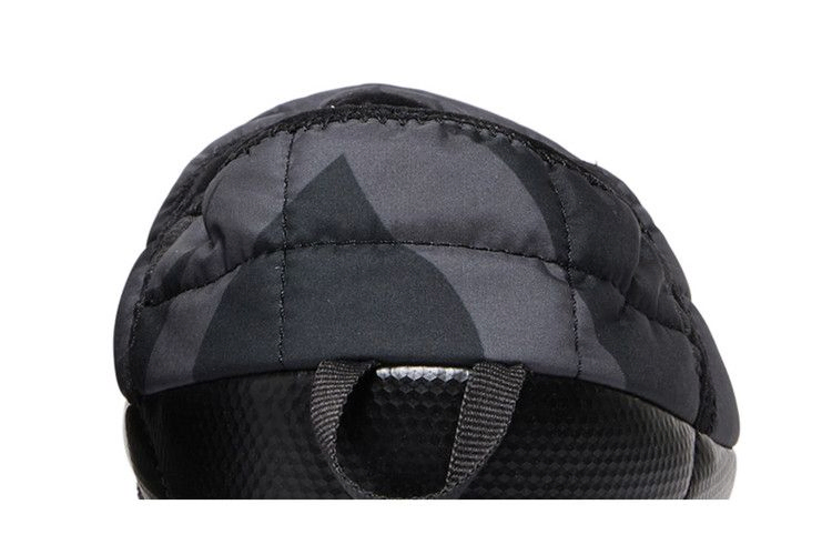 kaws-x-thermoball-traction-mule-vp-black-nuptse-nf0a7w6j-7il_06